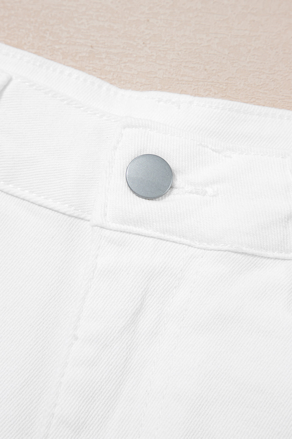 Scalloped Hemline Light Wash Denim Shorts