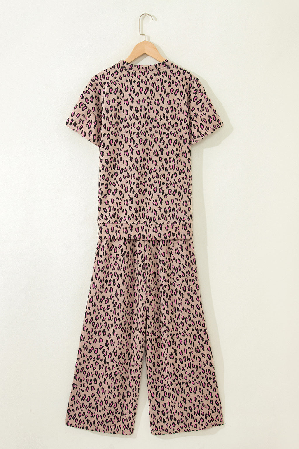 Leopard Tee and Pants Outfit