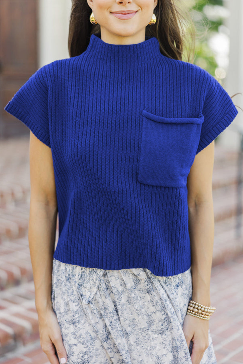 Gray Patch Pocket Ribbed Knit Short Sleeve Sweater