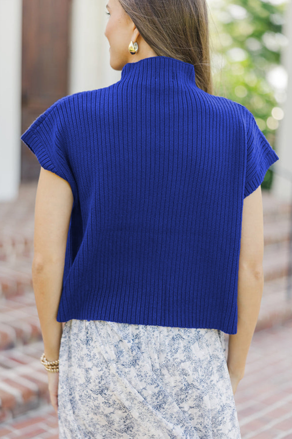 Gray Patch Pocket Ribbed Knit Short Sleeve Sweater