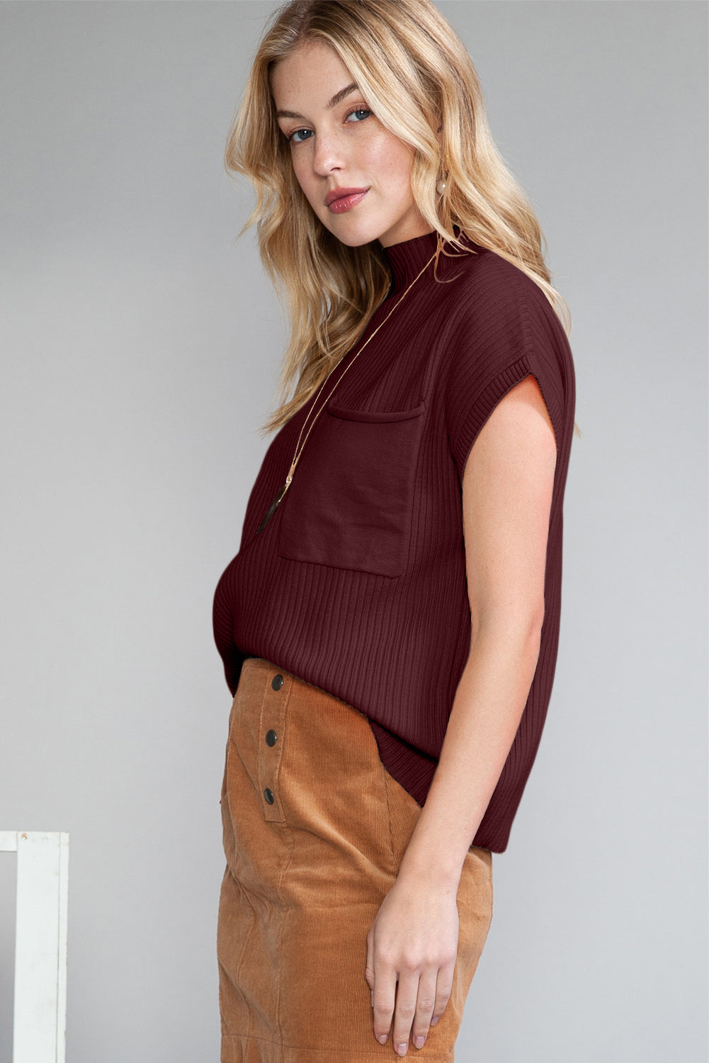 Gray Patch Pocket Ribbed Knit Short Sleeve Sweater