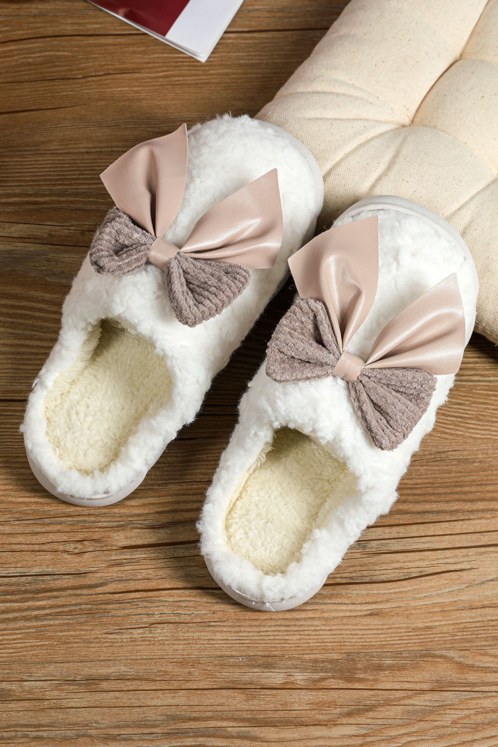 Bowknot Plush Slippers