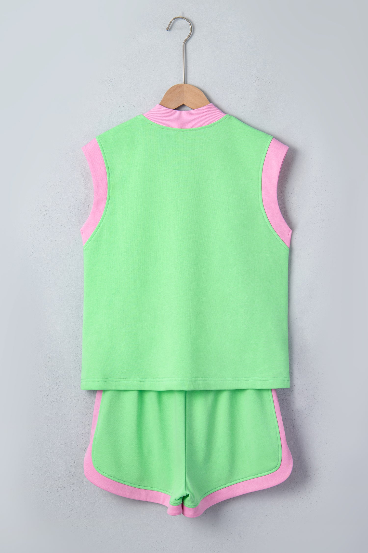 Green Color Block Accent Half Zip Shorts Set