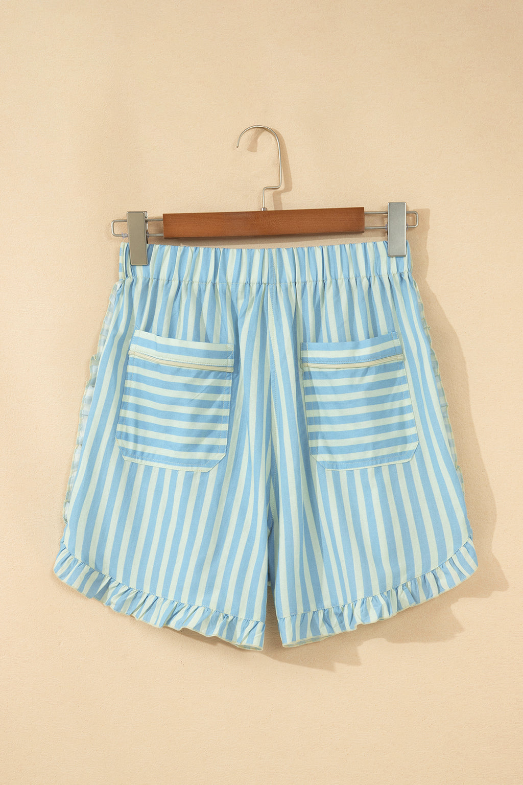 Ruffle Trim Casual Shorts