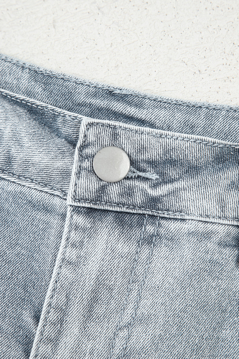 Scalloped Hemline Light Wash Denim Shorts