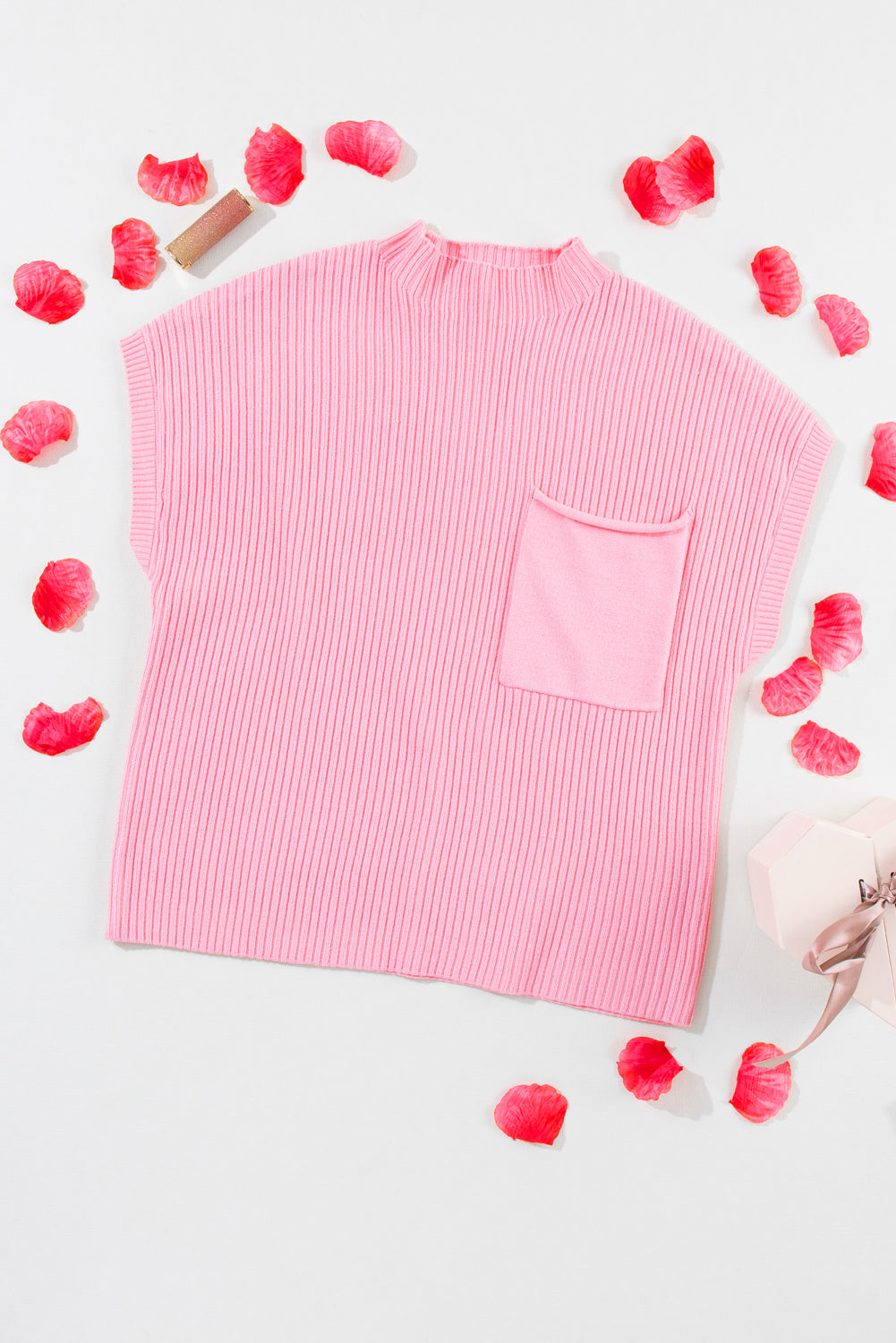 Gray Patch Pocket Ribbed Knit Short Sleeve Sweater