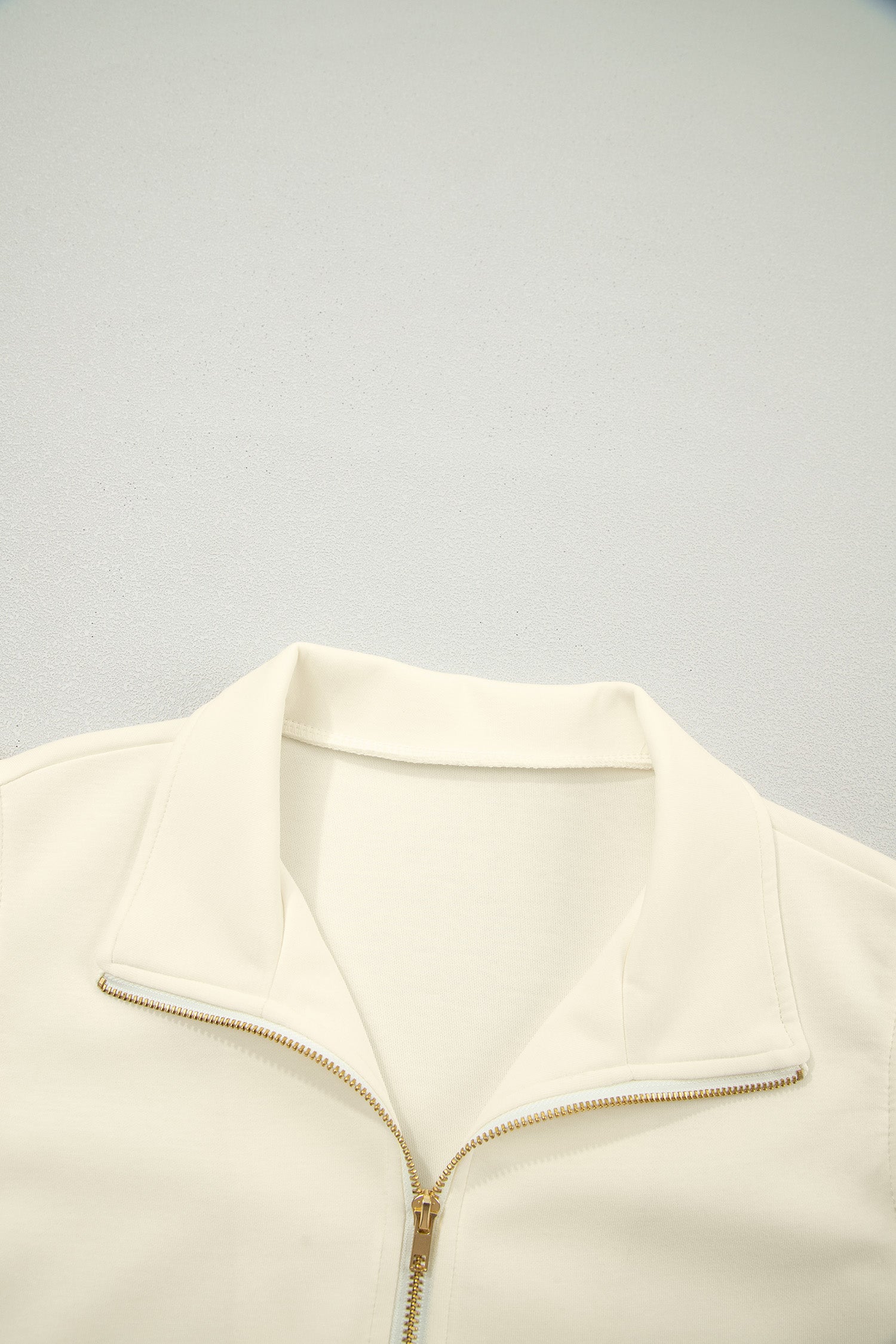 Zip up Collared Ruffled Short Sleeve Blouse