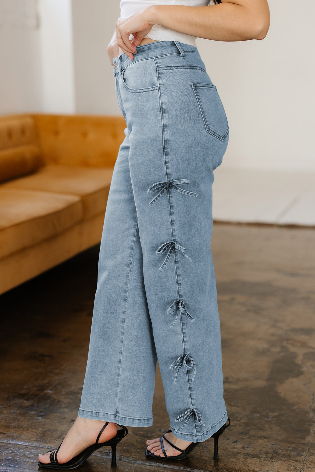 Bowknot Straight Leg Loose Jeans