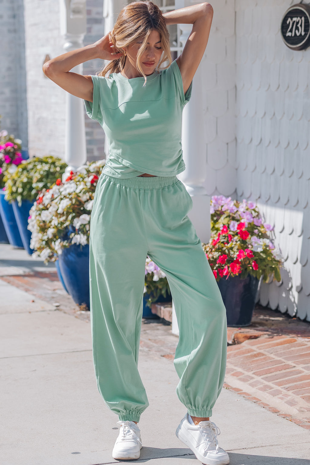 Solid Color Cropped Tank Top and Jogger Pants Set