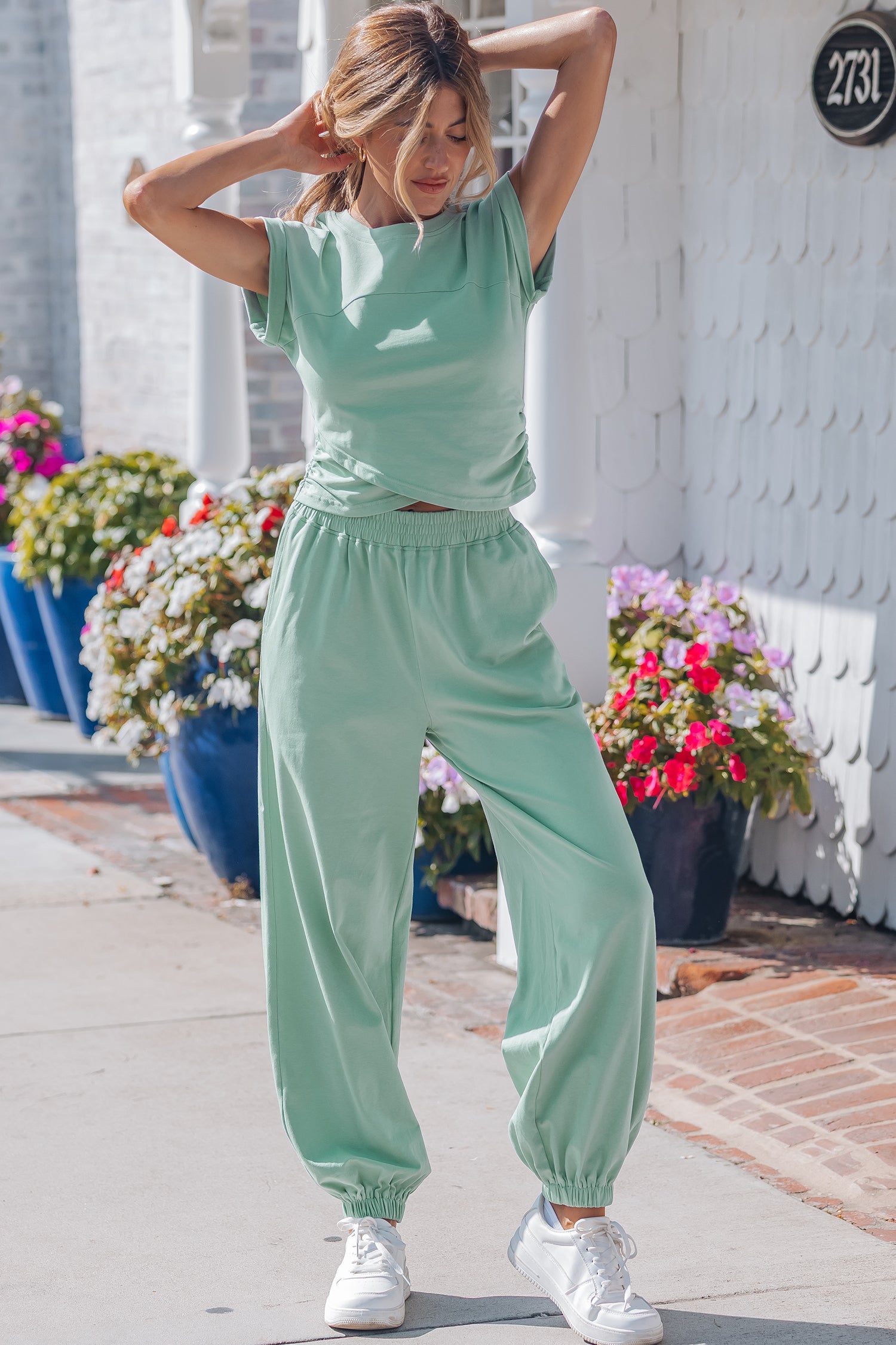 Solid Color Cropped Tank Top and Jogger Pants Set
