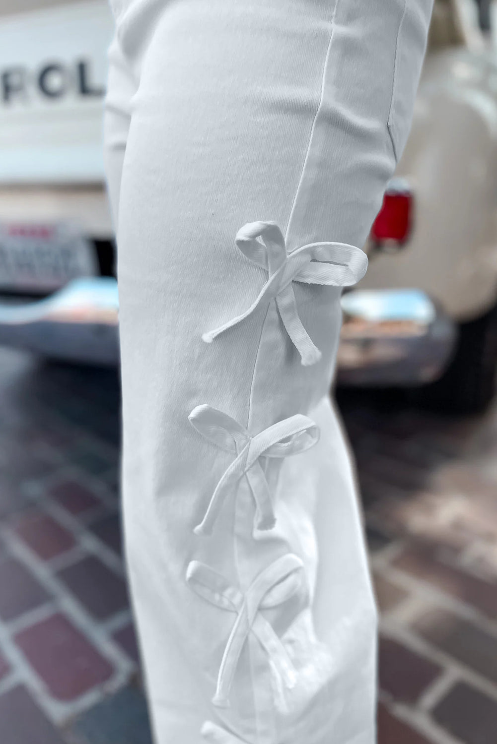 Bowknot Straight Leg Loose Jeans