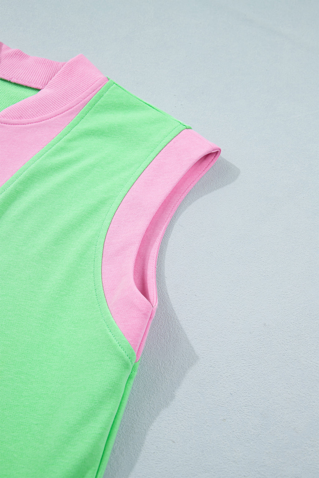 Green Color Block Accent Half Zip Shorts Set